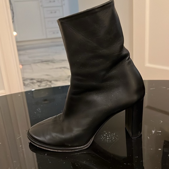The Row Black Leather Boots - Picture 3 of 7
